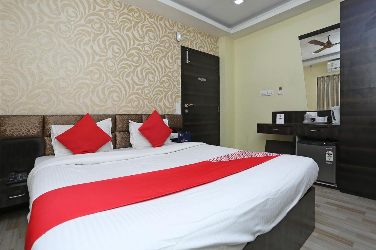 Oyo 7790 Hotel Royal Height Kolkata Exterior photo